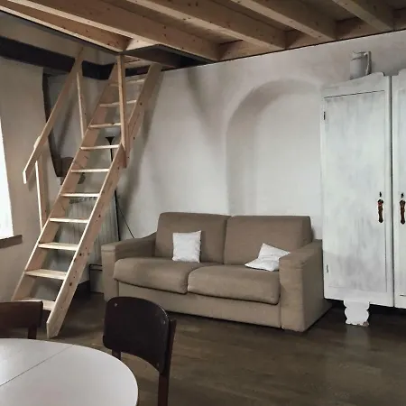 Casa Del Nespolo B&B 3*