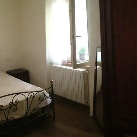 Casa Del Nespolo Bed & Breakfast 3*