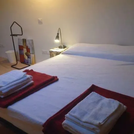 Casa Del Nespolo Bed & Breakfast